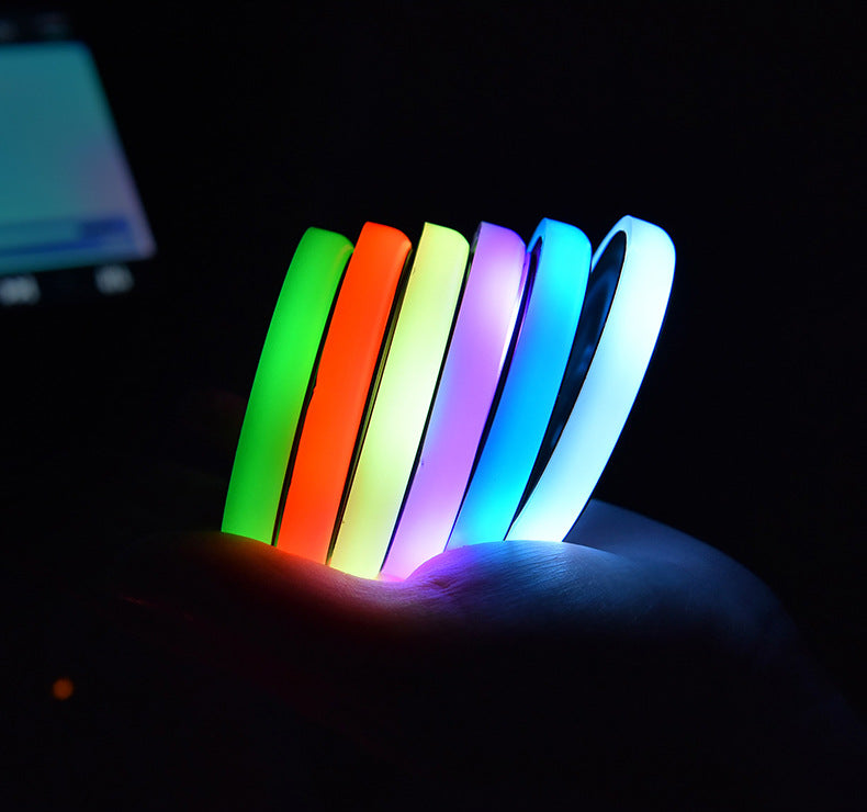 Porte-gobelet coloré, dessous de verre lumineux LED, chargeur solaire et USB, antidérapant, lumière ambiante pour voiture automatiquement